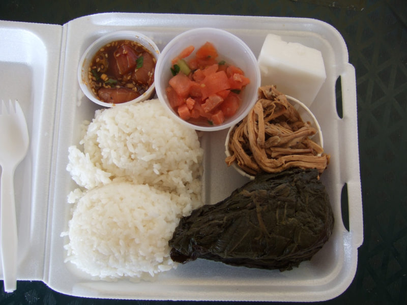 What are plate lunches in Hawaii?