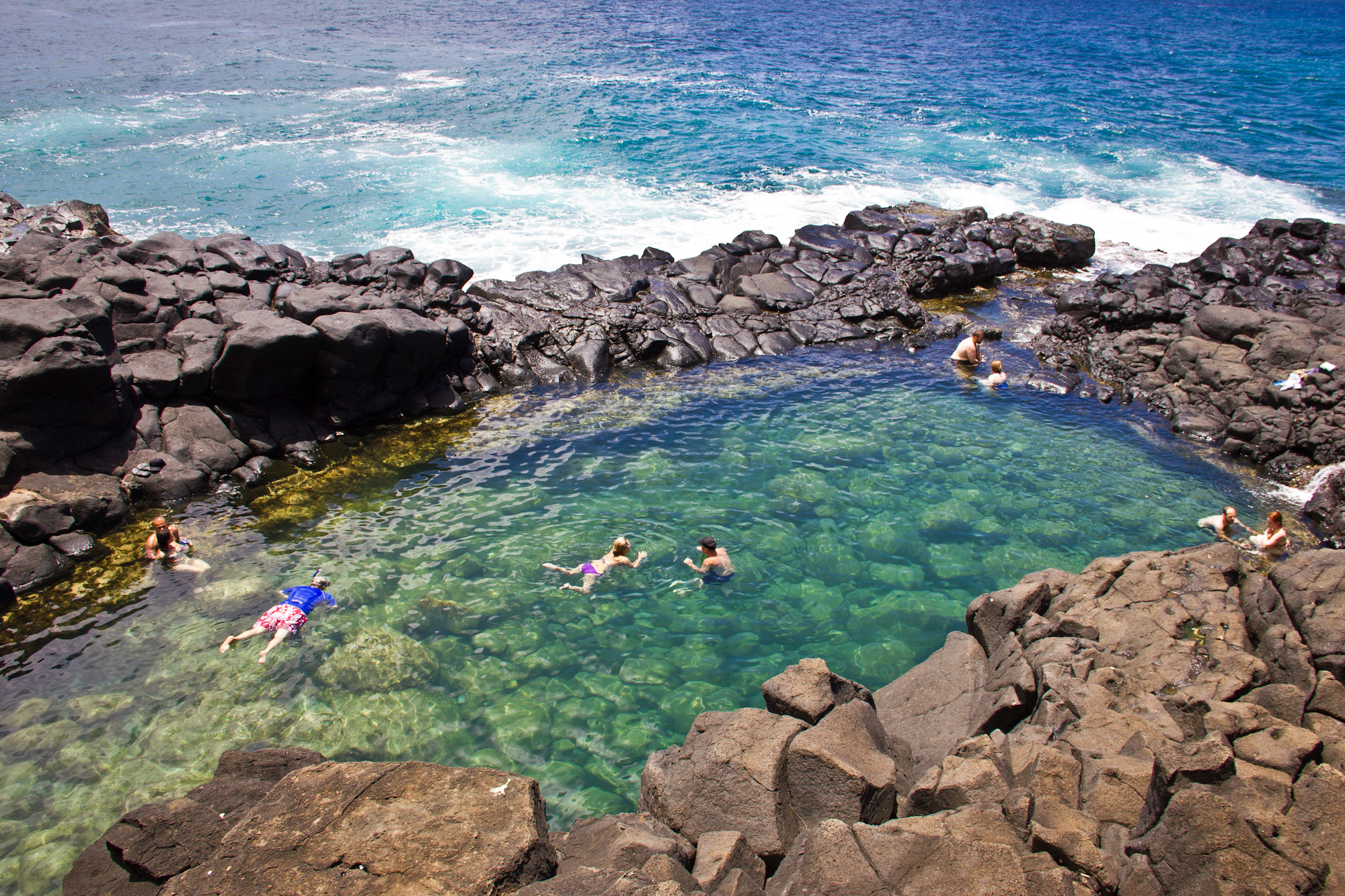 Queen's Bath Гавайи. Природный бассейн. Природные Естественные бассейны. Природный бассейн Такамака.